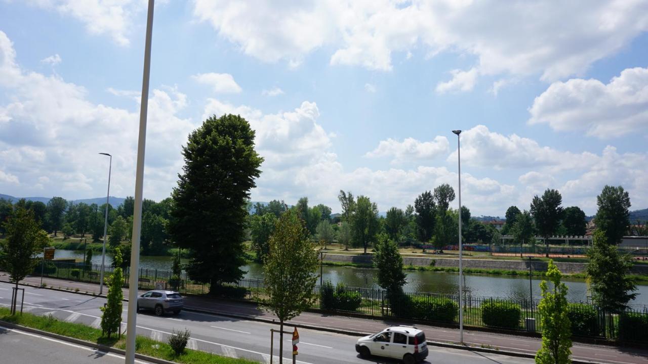 Arno River View Apartment Terraces, Free Parking Florencia Exterior foto