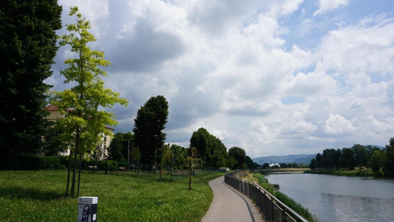 Arno River View Apartment Terraces, Free Parking Florencia Exterior foto