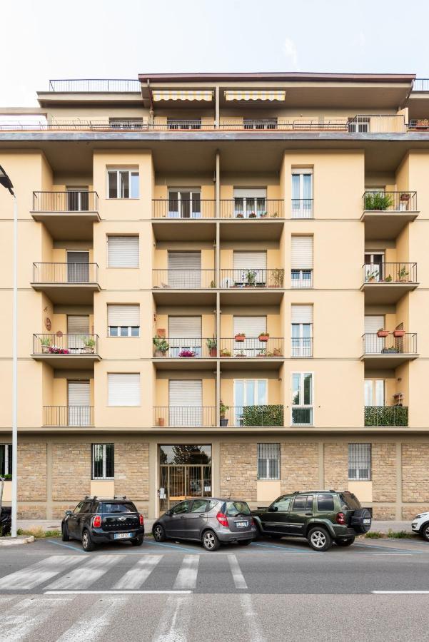 Arno River View Apartment Terraces, Free Parking Florencia Exterior foto